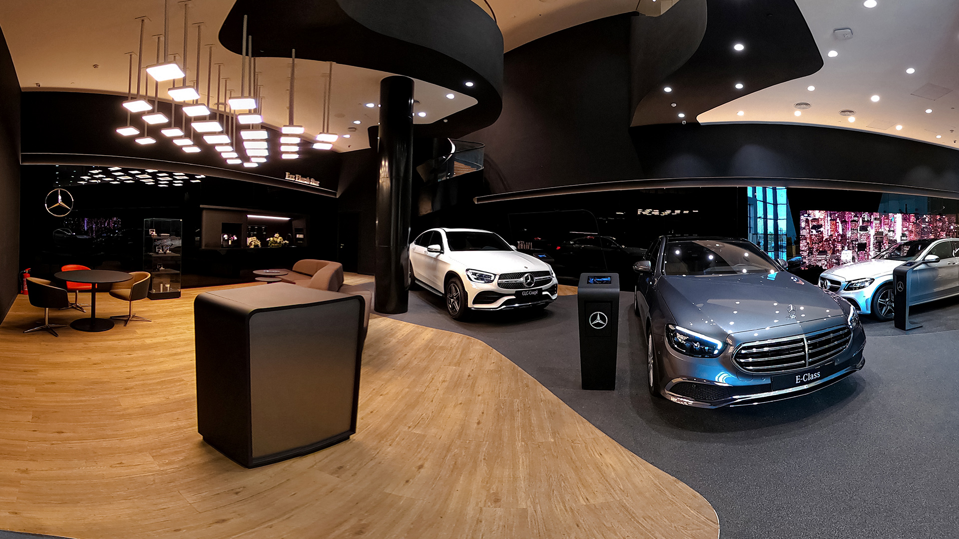 Mercedes Benz Showrooms 360VR Tours
